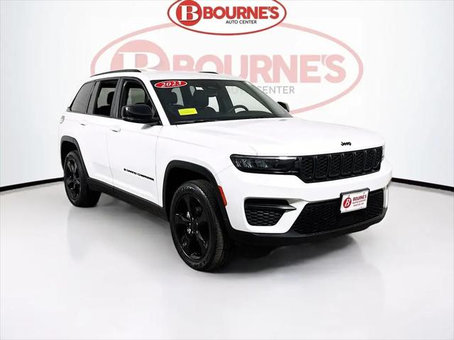 2023 Jeep Grand Cherokee Altitude 4x4 for sale in Easton, MA
