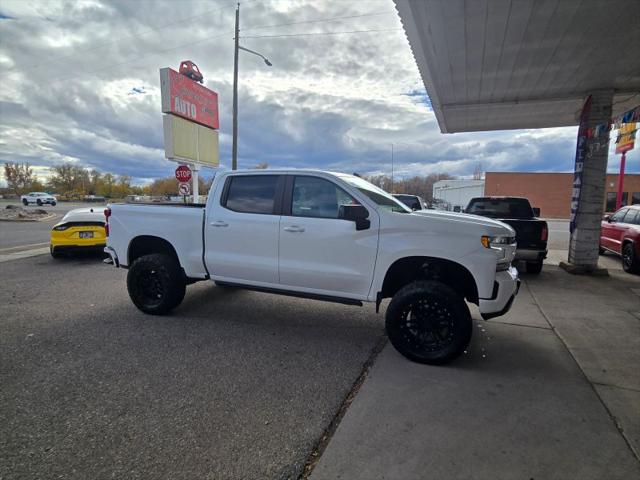 2022 Chevrolet Silverado 1500 4WD Crew Cab Short Bed RST