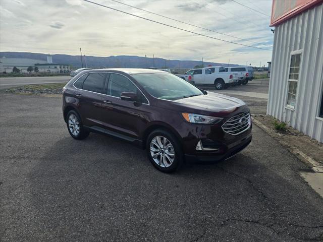 2022 Ford Edge Titanium
