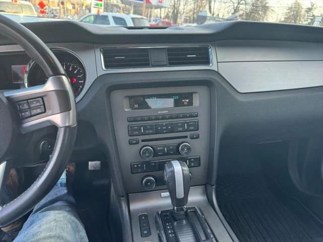2014 Ford Mustang V6 Premium