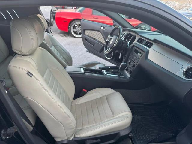 2014 Ford Mustang V6 Premium