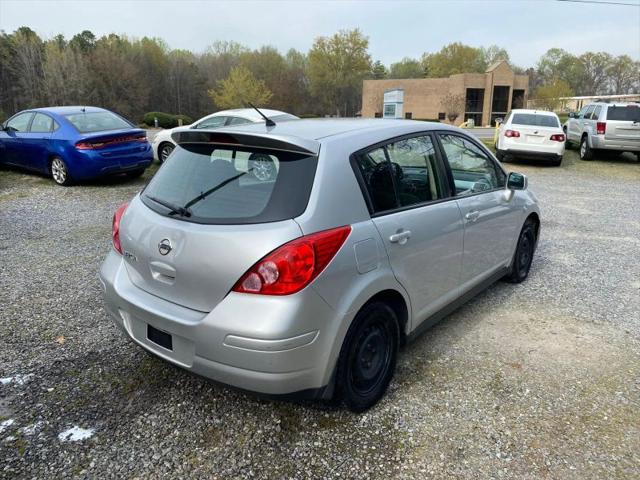 2011 Nissan Versa 1.8S