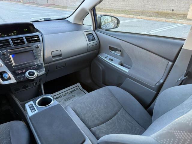2014 Toyota Prius v Three