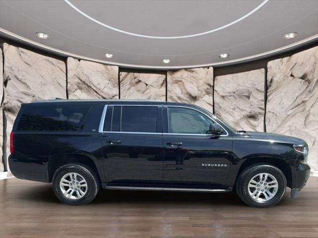 2018 Chevrolet Suburban LT