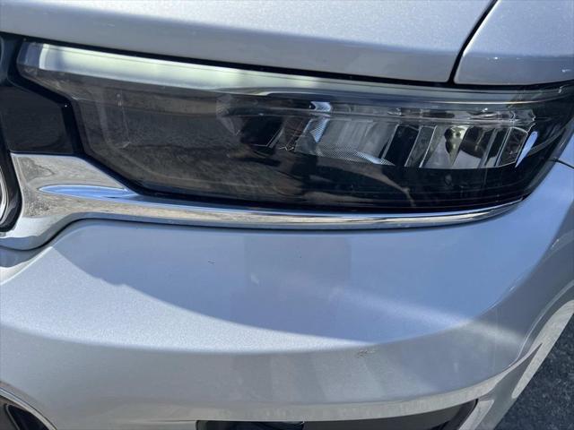 2025 Jeep Grand Cherokee Overland 4x4