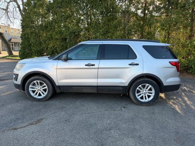2016 Ford Explorer Base