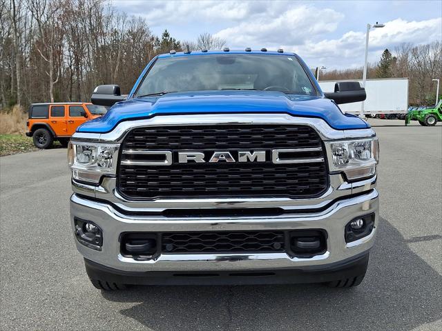 2022 RAM 2500 Big Horn Crew Cab 4x4 64 Box