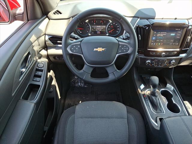 2023 Chevrolet Traverse AWD LT Cloth