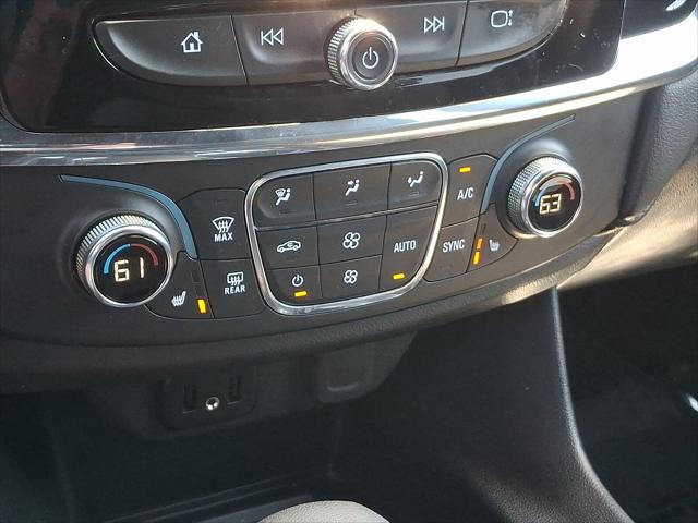 2023 Chevrolet Traverse AWD LT Cloth