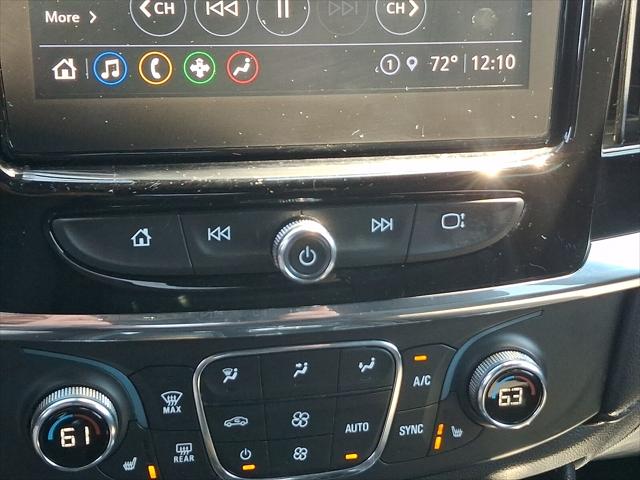 2023 Chevrolet Traverse AWD LT Cloth
