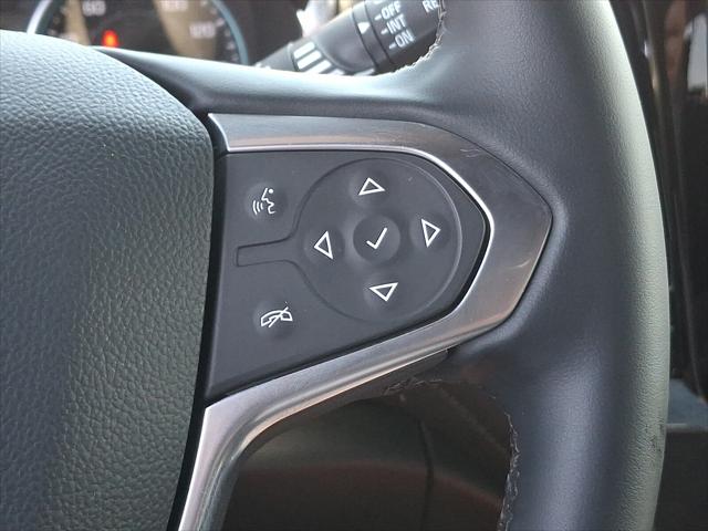 2023 Chevrolet Traverse AWD LT Cloth