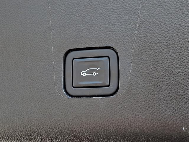 2023 Chevrolet Traverse AWD LT Cloth