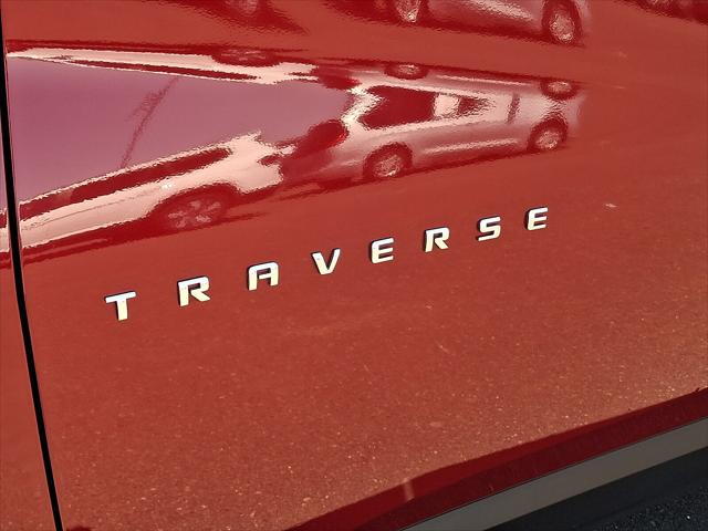 2023 Chevrolet Traverse AWD LT Cloth