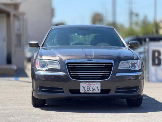 2014 Chrysler 300 300