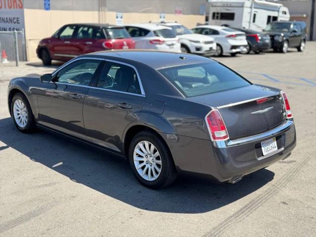 2014 Chrysler 300 300