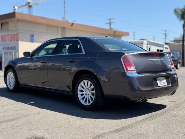 2014 Chrysler 300 300