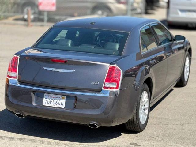 2014 Chrysler 300 300