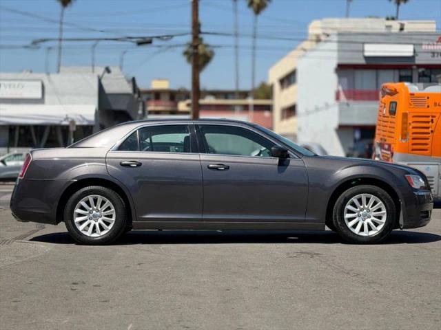 2014 Chrysler 300 300