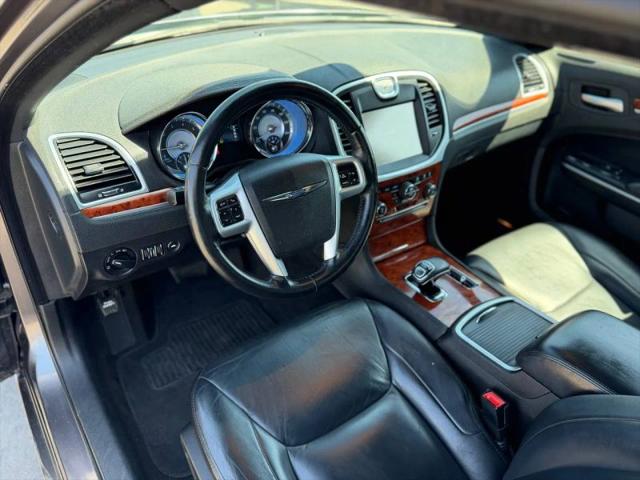 2014 Chrysler 300 300
