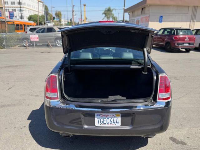 2014 Chrysler 300 300