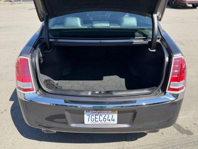 2014 Chrysler 300 300