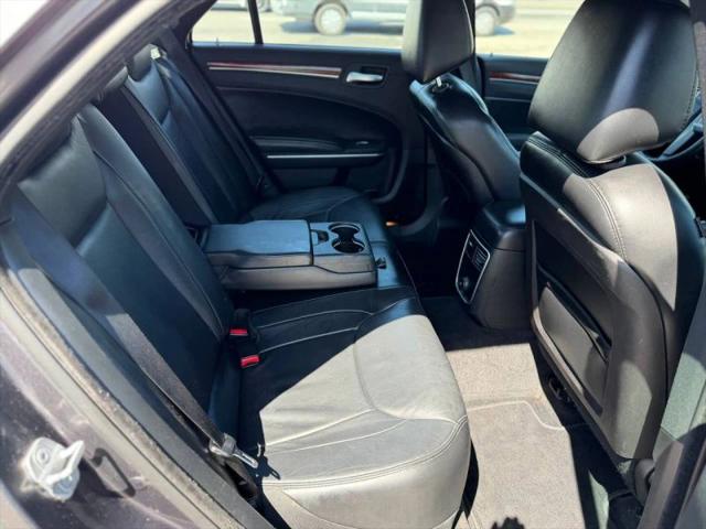 2014 Chrysler 300 300