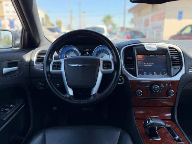 2014 Chrysler 300 300
