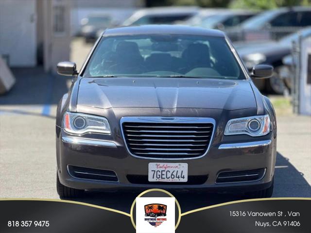 2014 Chrysler 300 300