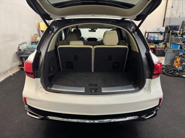 2017 Acura MDX w/Technology Package