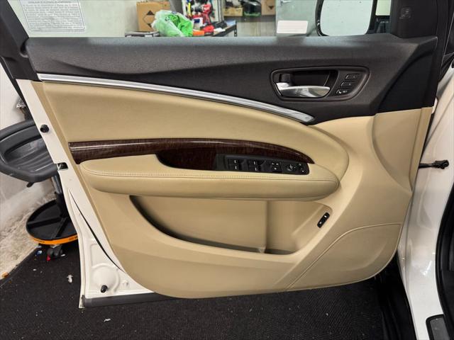 2017 Acura MDX w/Technology Package