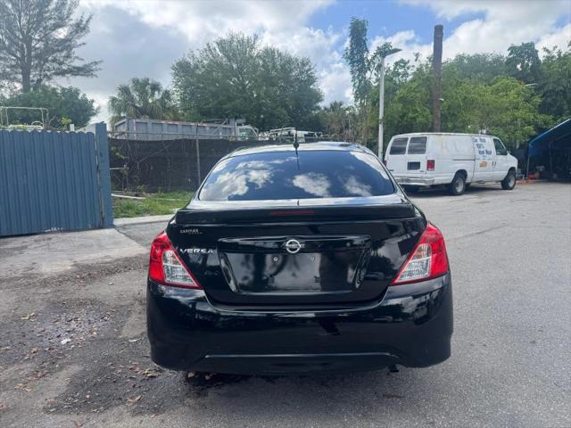 2018 Nissan Versa 1.6 S+