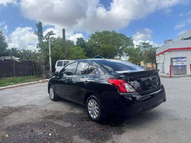 2018 Nissan Versa 1.6 S+