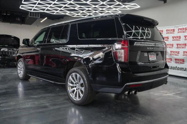 2023 Chevrolet Suburban 4WD Premier
