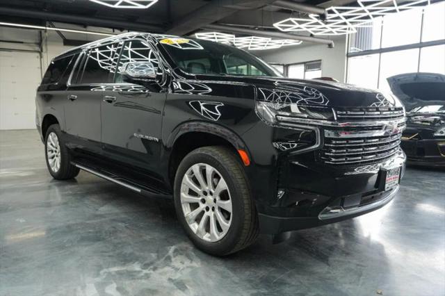 2023 Chevrolet Suburban 4WD Premier