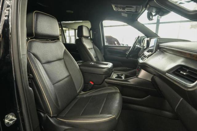 2023 Chevrolet Suburban 4WD Premier