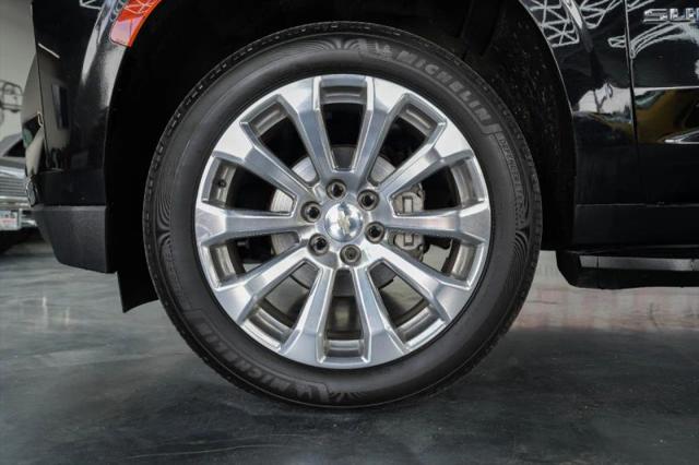 2023 Chevrolet Suburban 4WD Premier