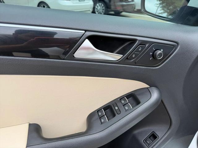 2017 Volkswagen Jetta 1.8T SEL