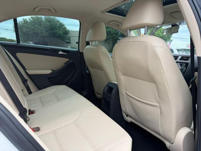 2017 Volkswagen Jetta 1.8T SEL