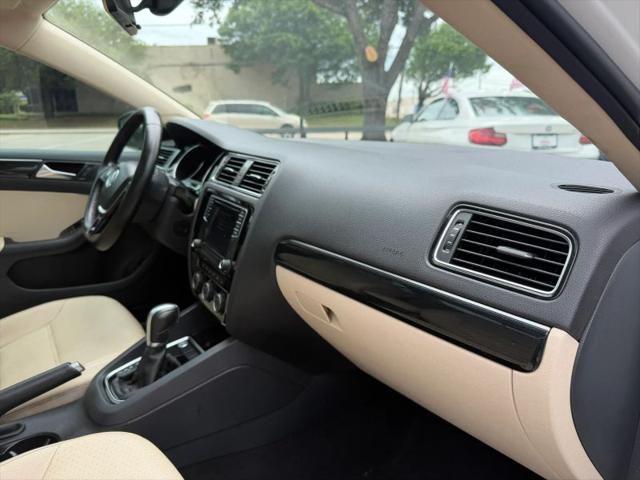 2017 Volkswagen Jetta 1.8T SEL