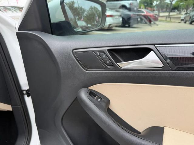 2017 Volkswagen Jetta 1.8T SEL