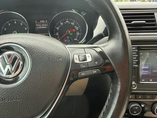2017 Volkswagen Jetta 1.8T SEL