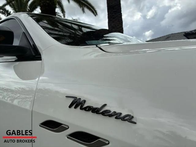 2023 Maserati Ghibli Modena