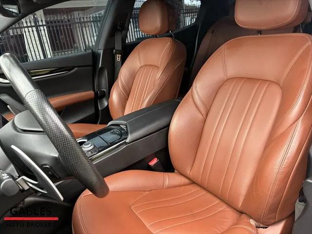 2023 Maserati Ghibli Modena