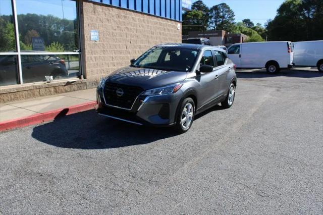 2023 Nissan Kicks S Xtronic CVT