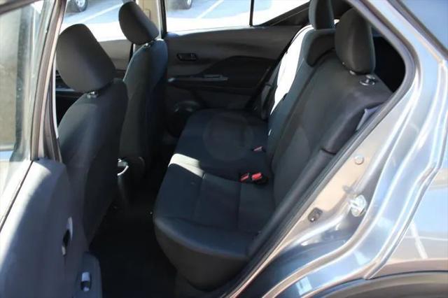2023 Nissan Kicks S Xtronic CVT