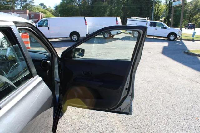 2023 Nissan Kicks S Xtronic CVT