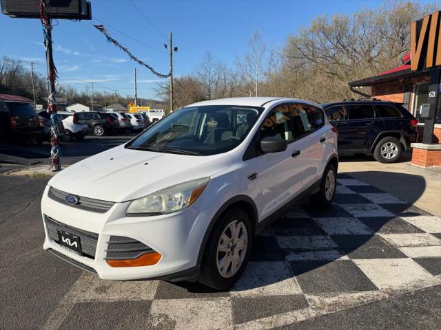 2016 Ford Escape S