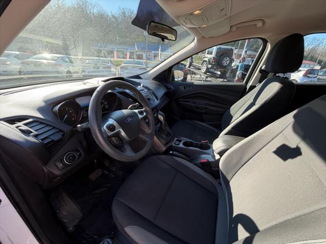 2016 Ford Escape S