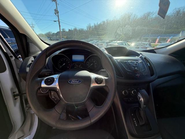 2016 Ford Escape S