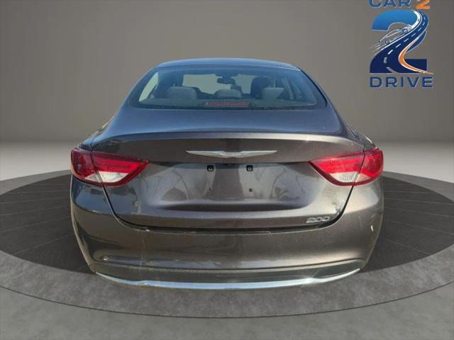 2016 Chrysler 200 Limited